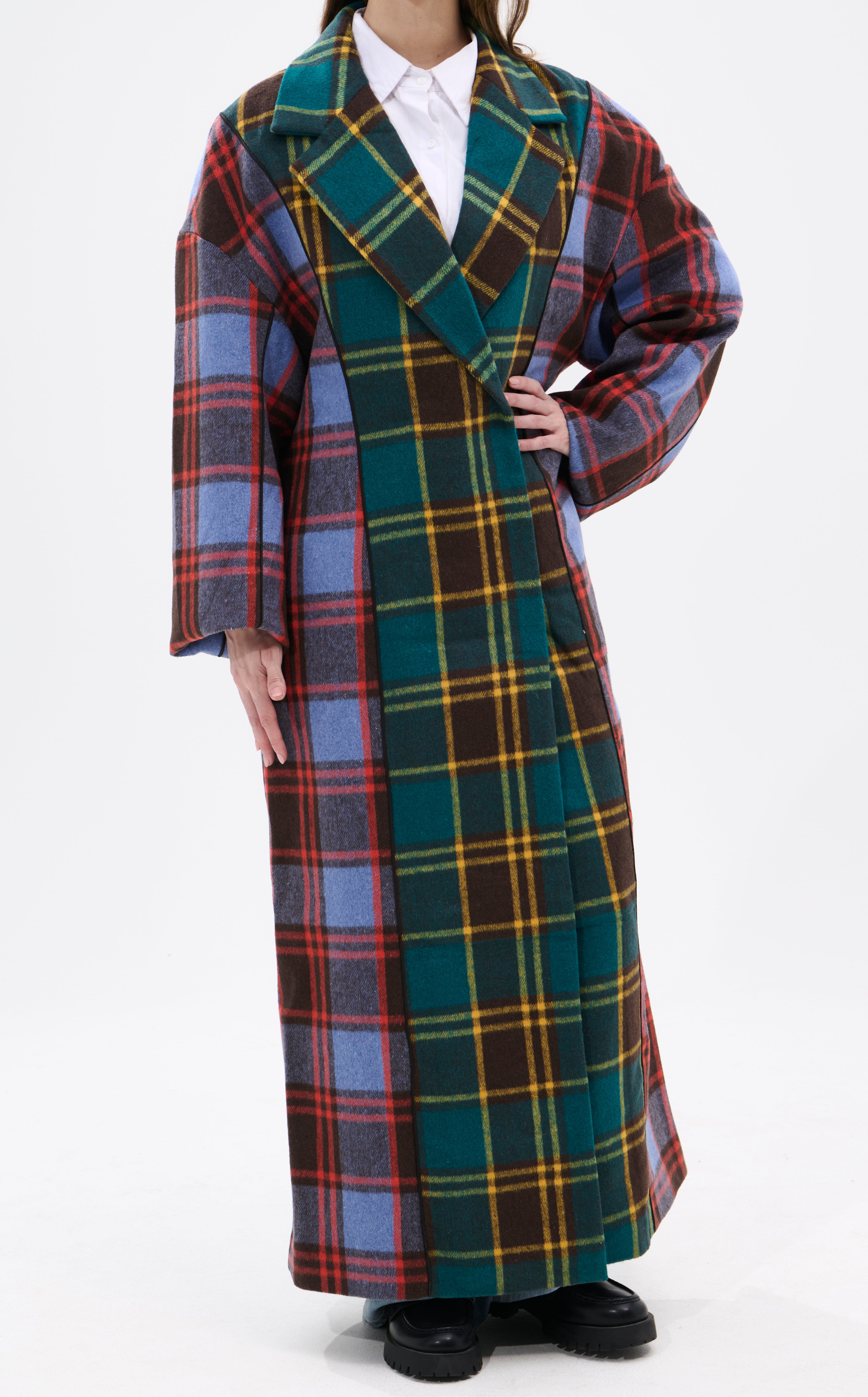 新品タグ付き！STUDIOS別注 beautiful people STUDIO-MULTI FAUX FUR JACKET | AZALEA WANG