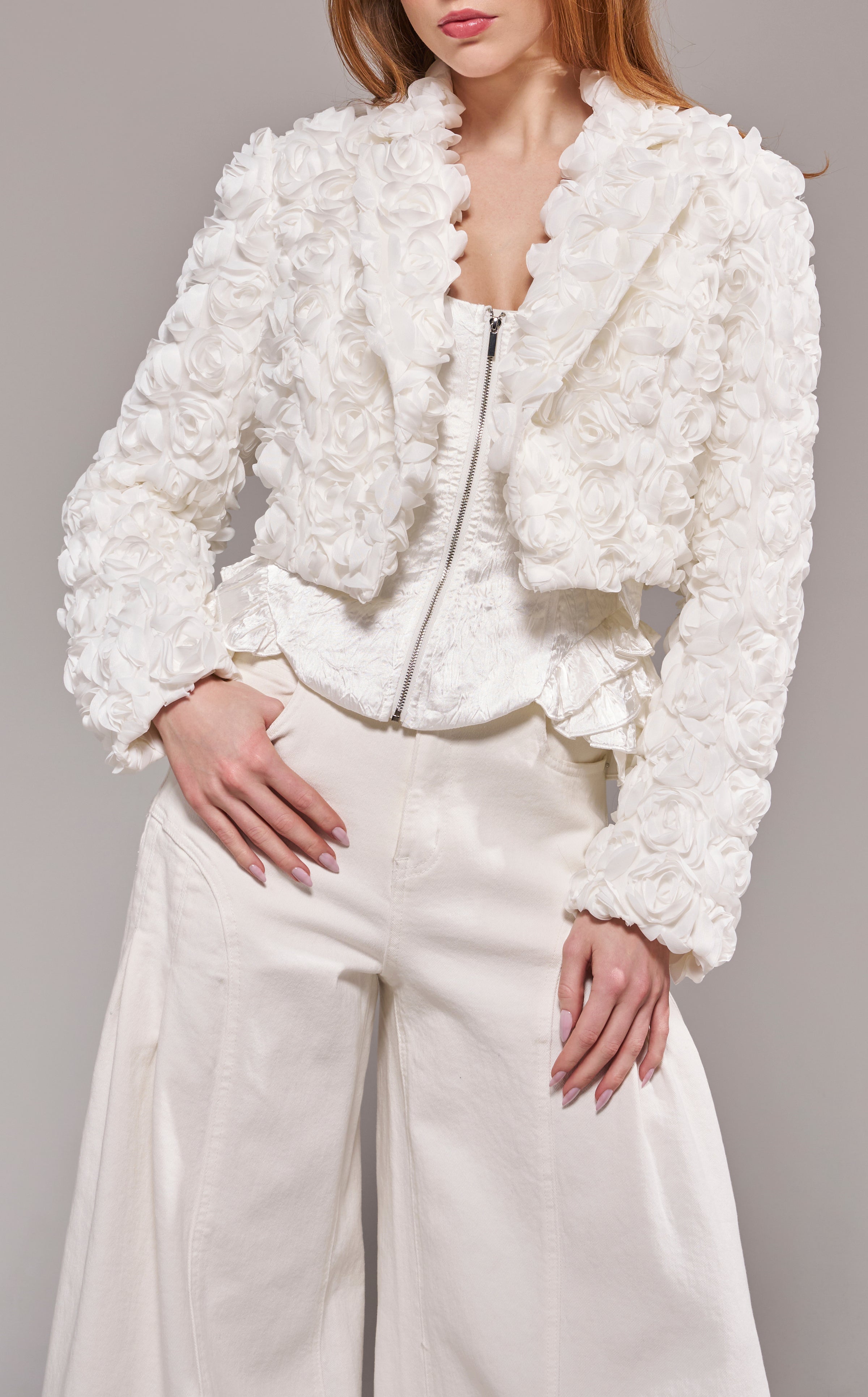 BRIARROSE-WHITE BLAZER OUTERWEAR | AZALEA WANG