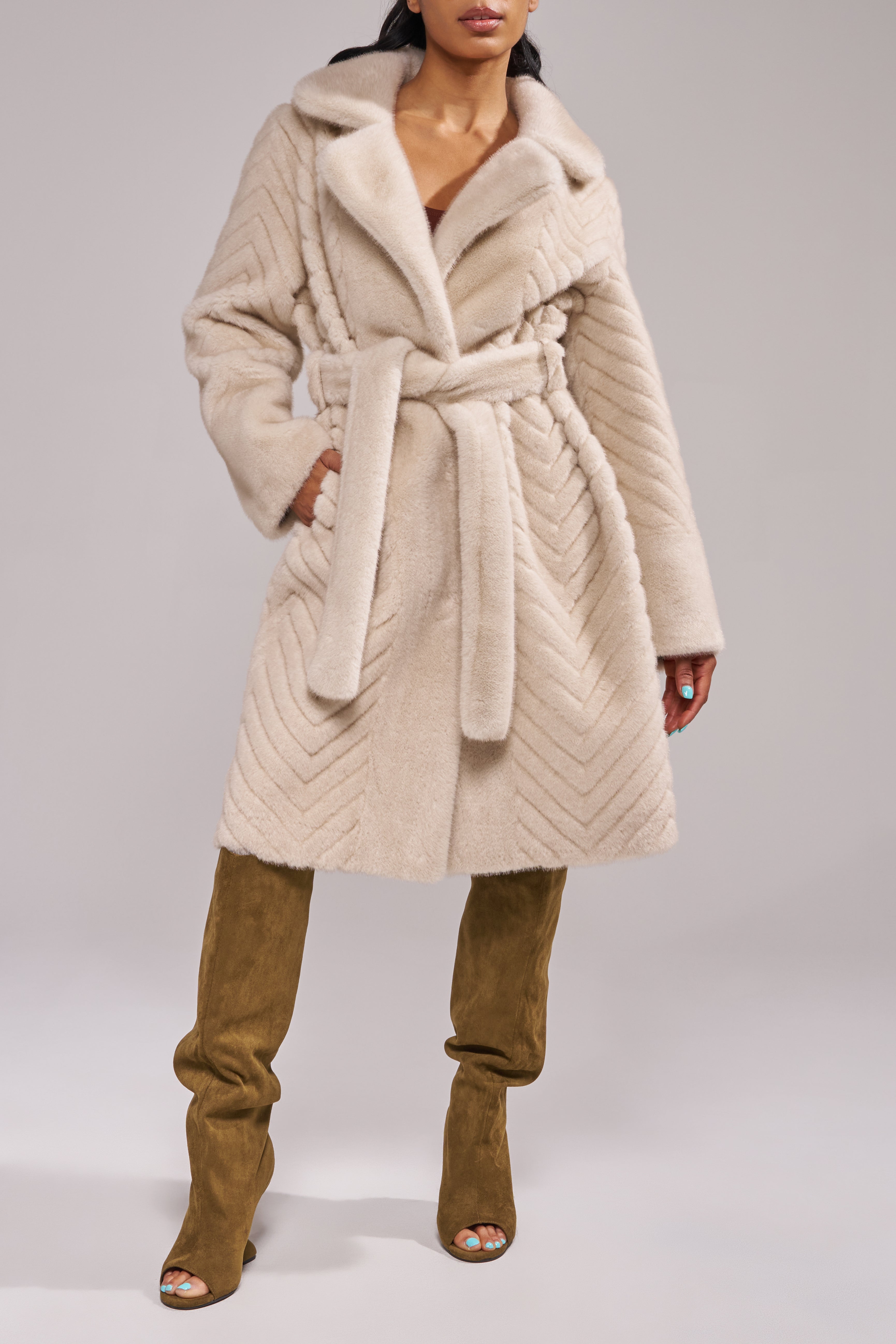 VERONICA-CREAM FAUX FUR OUTERWEAR | AZALEA WANG