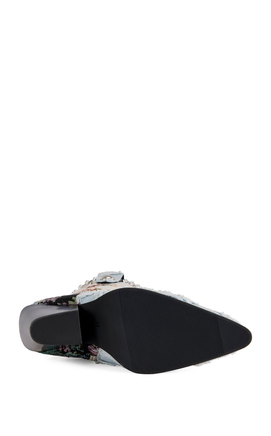 AKARI-DENIMMULTI PATCHWORK WESTERN BOOTIE