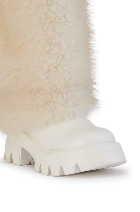 AHSOKA-BOTA PLANA BLANCA
