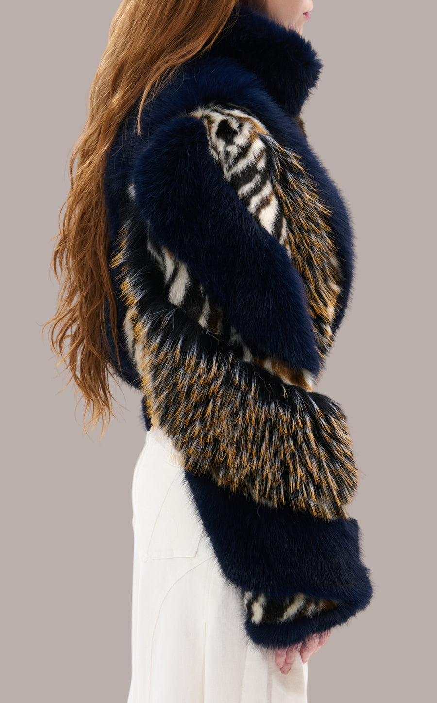 CHIARA-NAVY CROPPED FAUX FUR JACKET – Azalea Wang