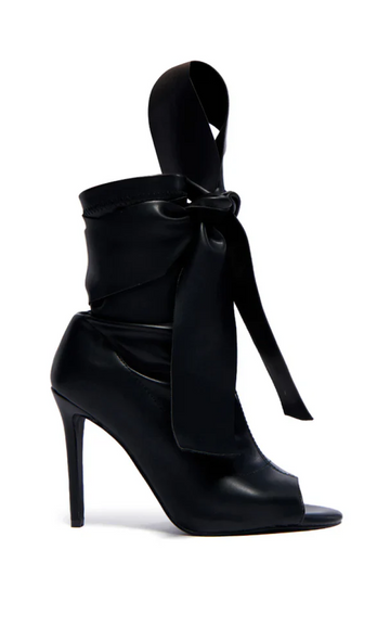 KLARICE-BLACK STILETTO BOOTIE