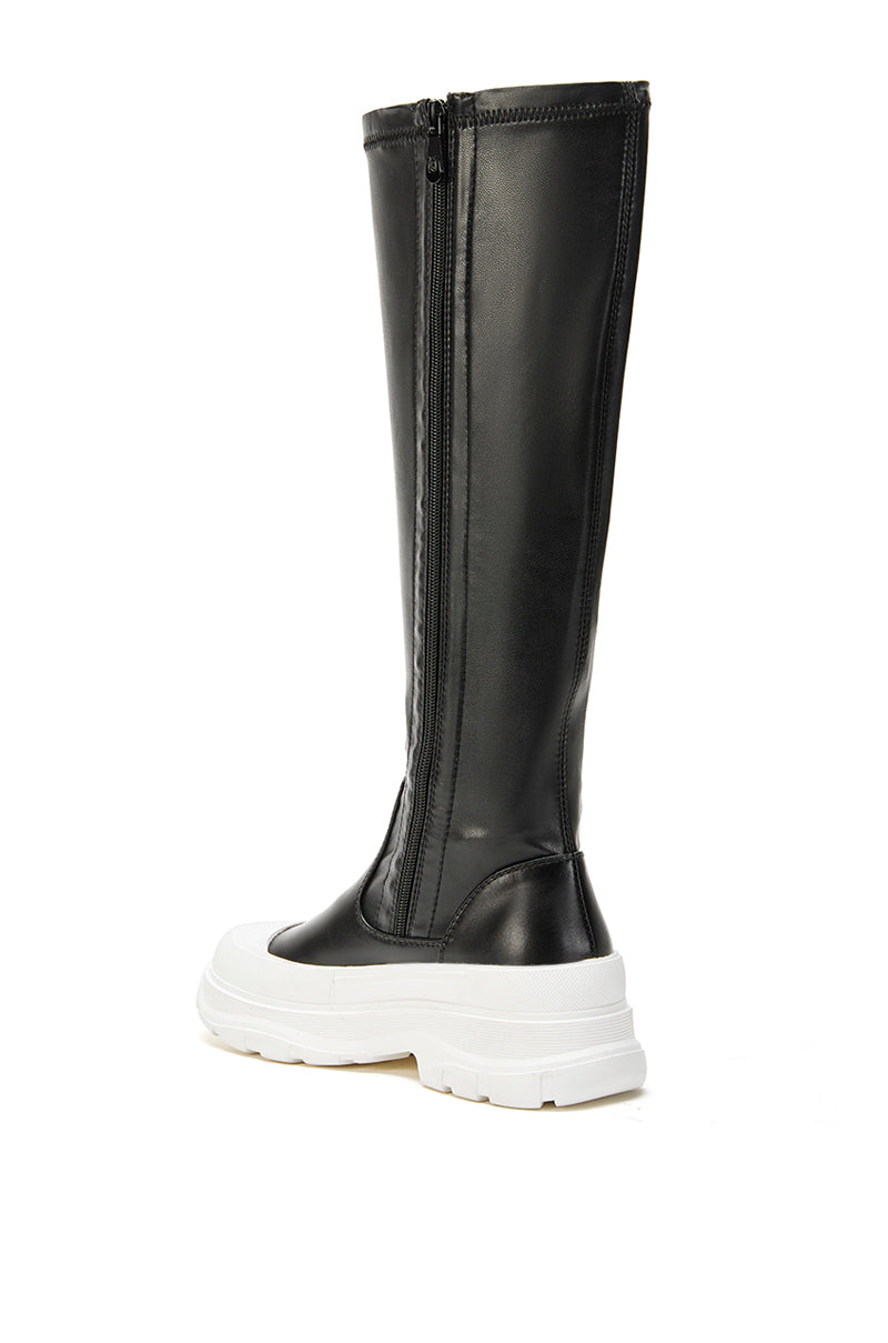 LOIS-BLACK FLAT BOOT
