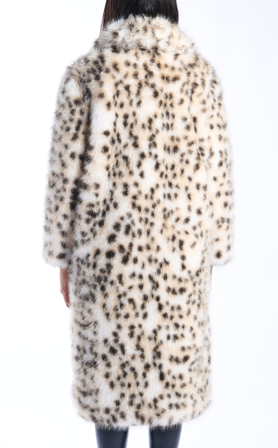 white snow leopard print faux fur trench coat with an oversized collar and pockets on the front sides