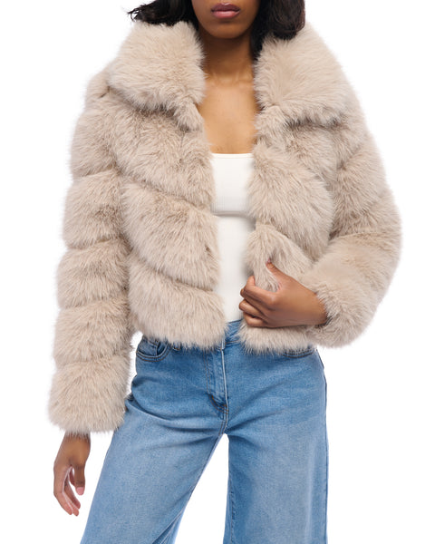 TUMI-BEIGE FAUX FUR JACKET AZALEA WANG