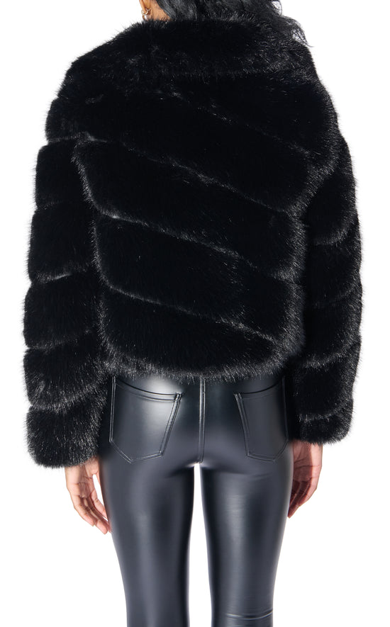 TUMI-BLK FAUX FUR JACKET | AZALEA WANG