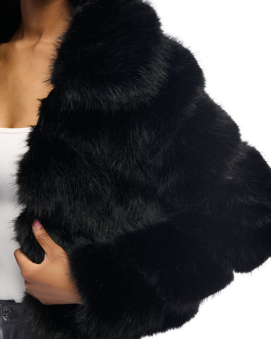 TUMI-BLK FAUX FUR JACKET | AZALEA WANG