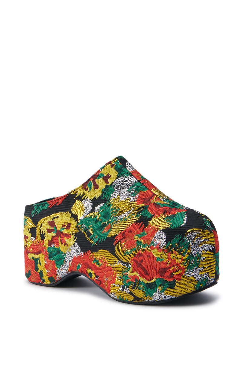 VESTA-MULTI BROCADE FLATFORM CLOG