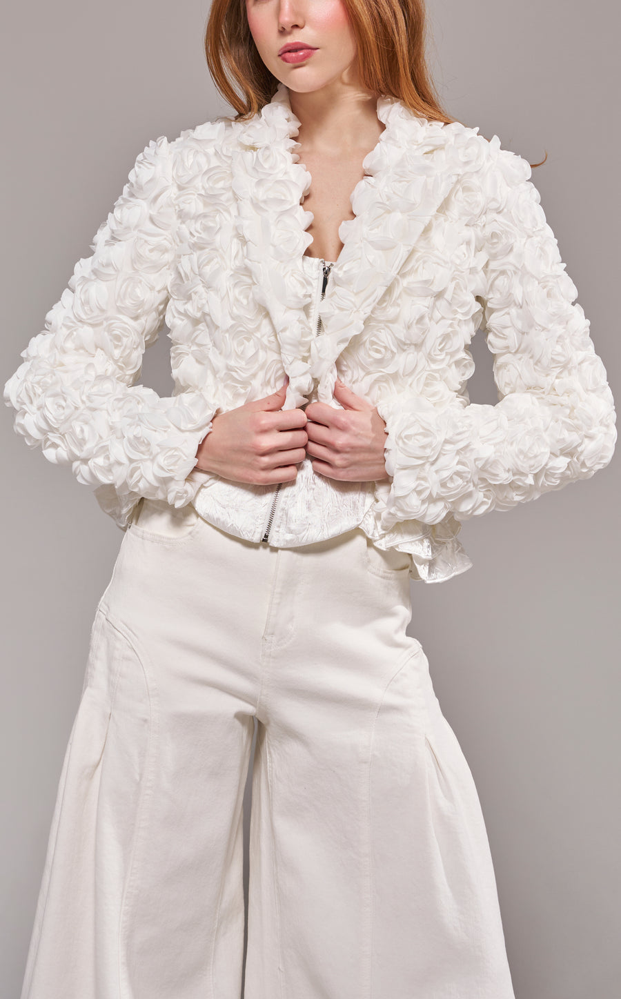 BRIARROSE-WHITE BLAZER OUTERWEAR | AZALEA WANG