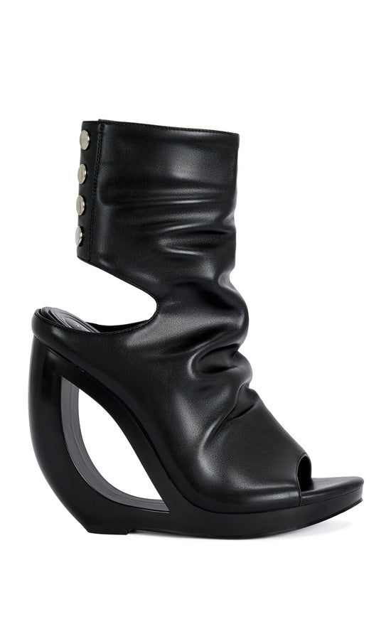 CIRCOS-BLACK WEDGE SANDAL BOOTIE