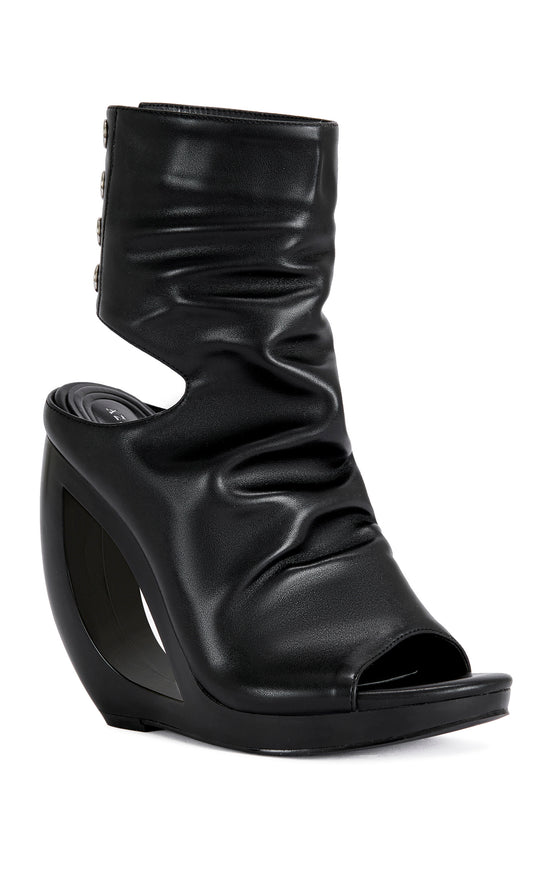CIRCOS-BLACK WEDGE SANDAL BOOTIE