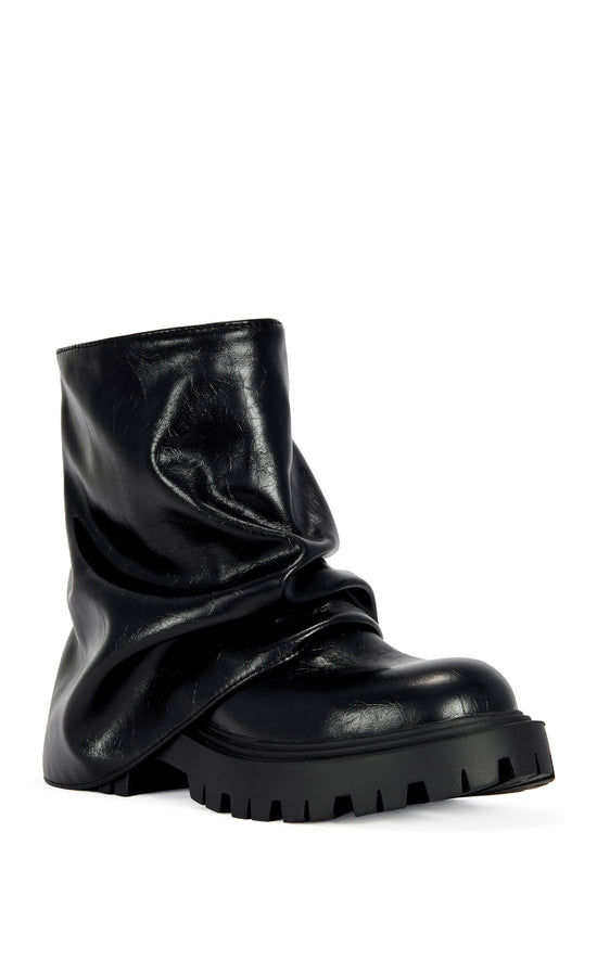 CLARKE-MIDNIGHT SLOUCH COMBAT BOOTIE