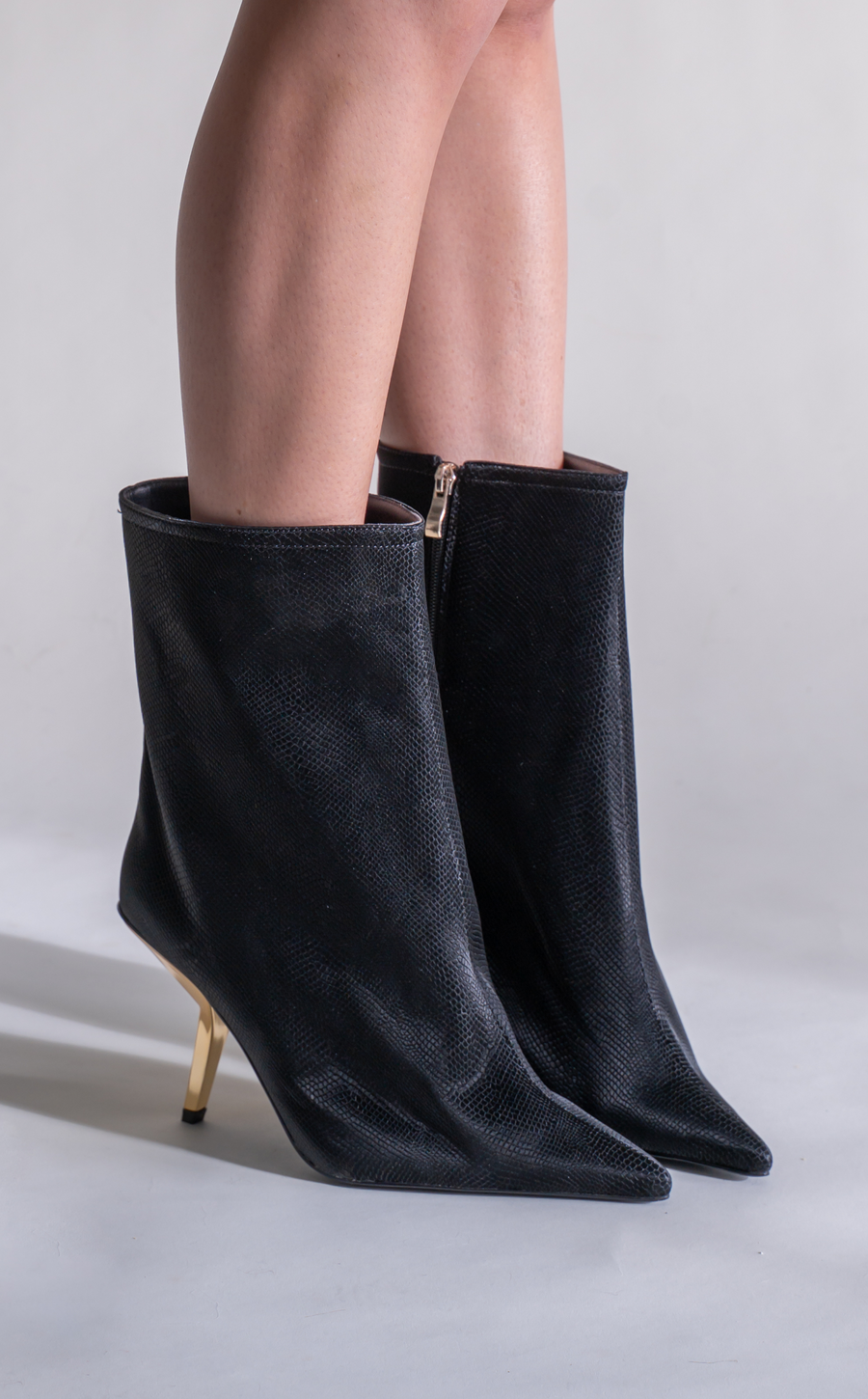 QUINNEY-BLACK LIQUID LUXE STILETTO BOOTIE