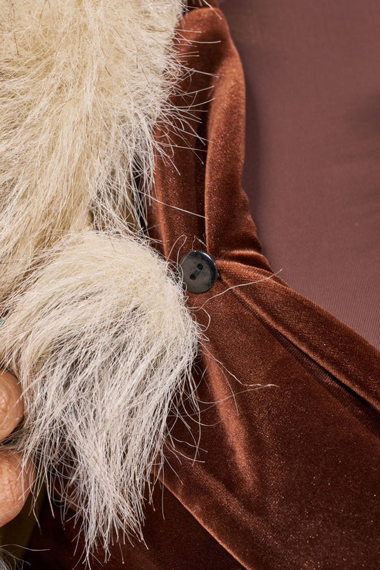 ELARIS-CHOCOLATE STATEMENT BLAZER
