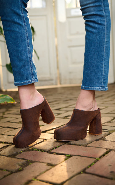 FLOREA-BROWNDENIM PLATFORM MULE | AZALEA WANG