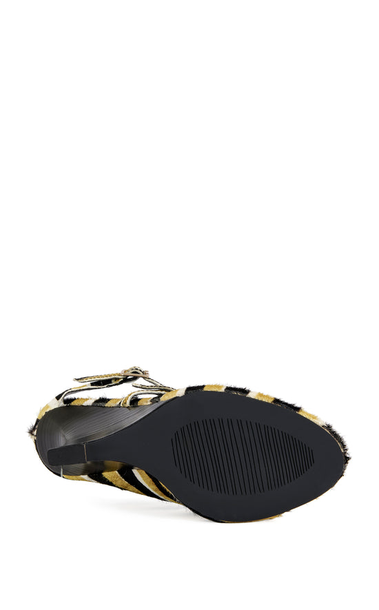 GIANNIS-MUSTARD CALF HAIR WEDGE SANDAL