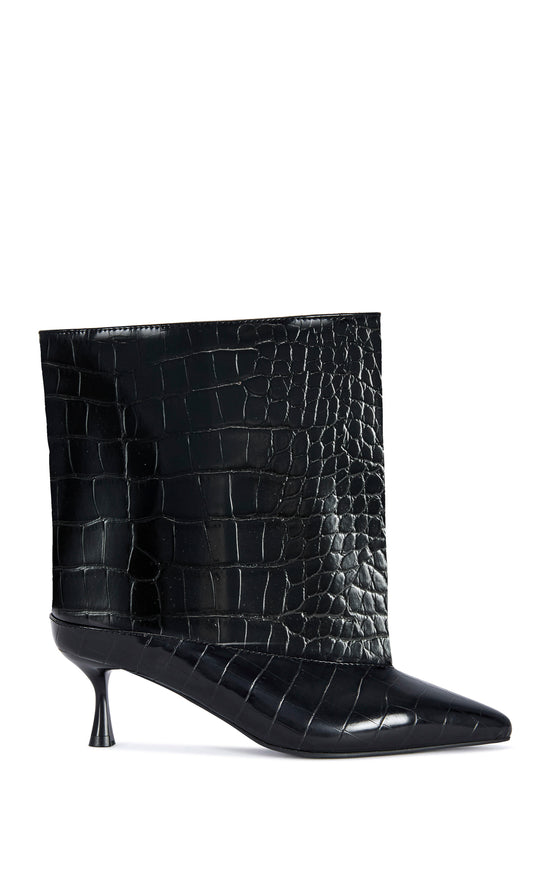HAYEK-BLACKCROC STILETTO BOOTIE