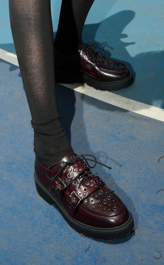 LOX-MERLOT GROMMET LOAFER