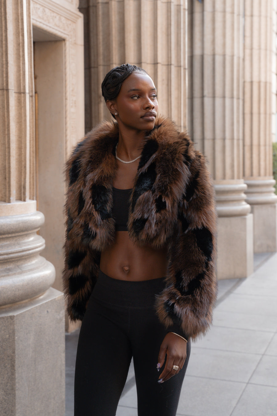 NIGHTLIFE-BROWNMULTI CROPPED FAUX FUR JACKET