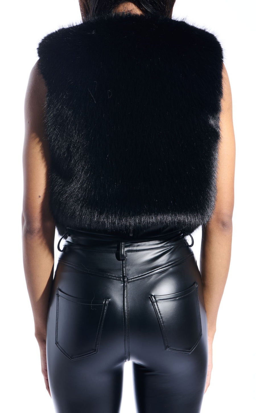 MEELA-BLACK FAUX FUR VEST