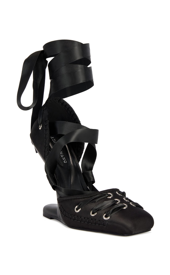 PIROUETTE-BLACK WRAP-AROUND WEDGE PUMP
