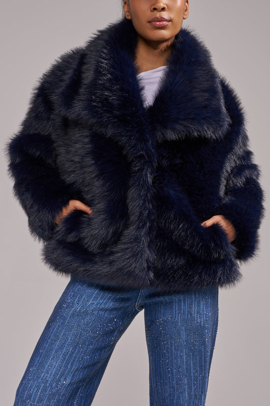 REGINA-NAVY FAUX FUR JACKET