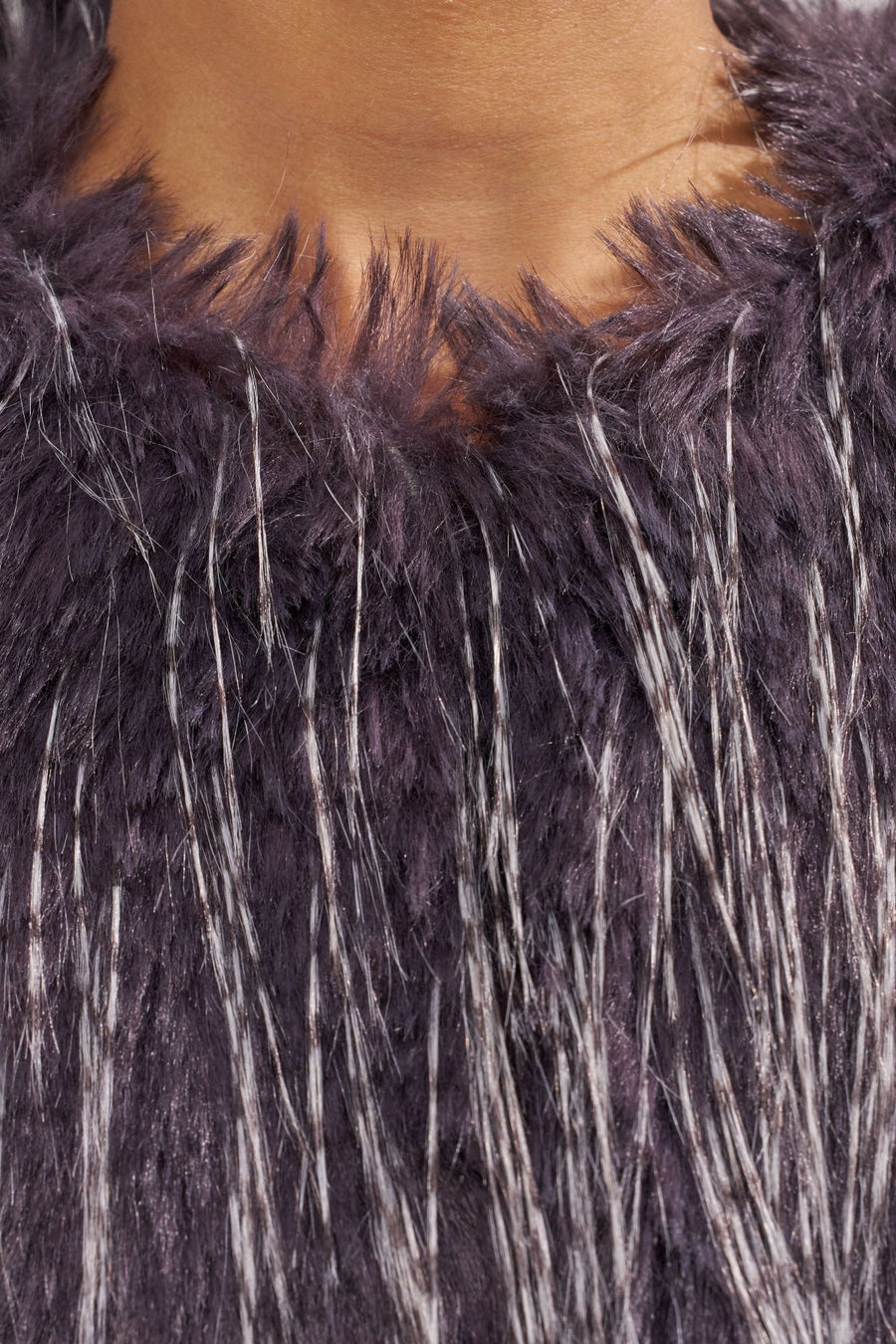 ウィンダリア VETRA-EGGPLANT FAUX FUR OUTERWEAR | AZALEA WANG